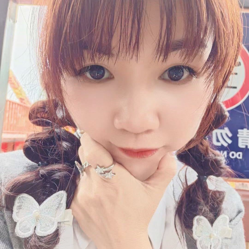 小八个服装尾货批发