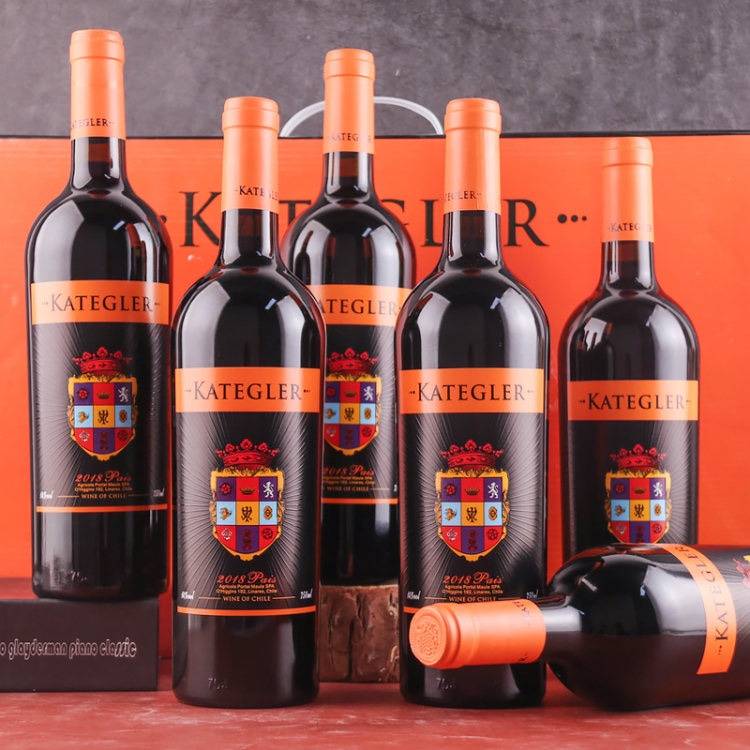 各种酒类货源都有
只做正品，拿货价批发
正品货源，各位老板联
