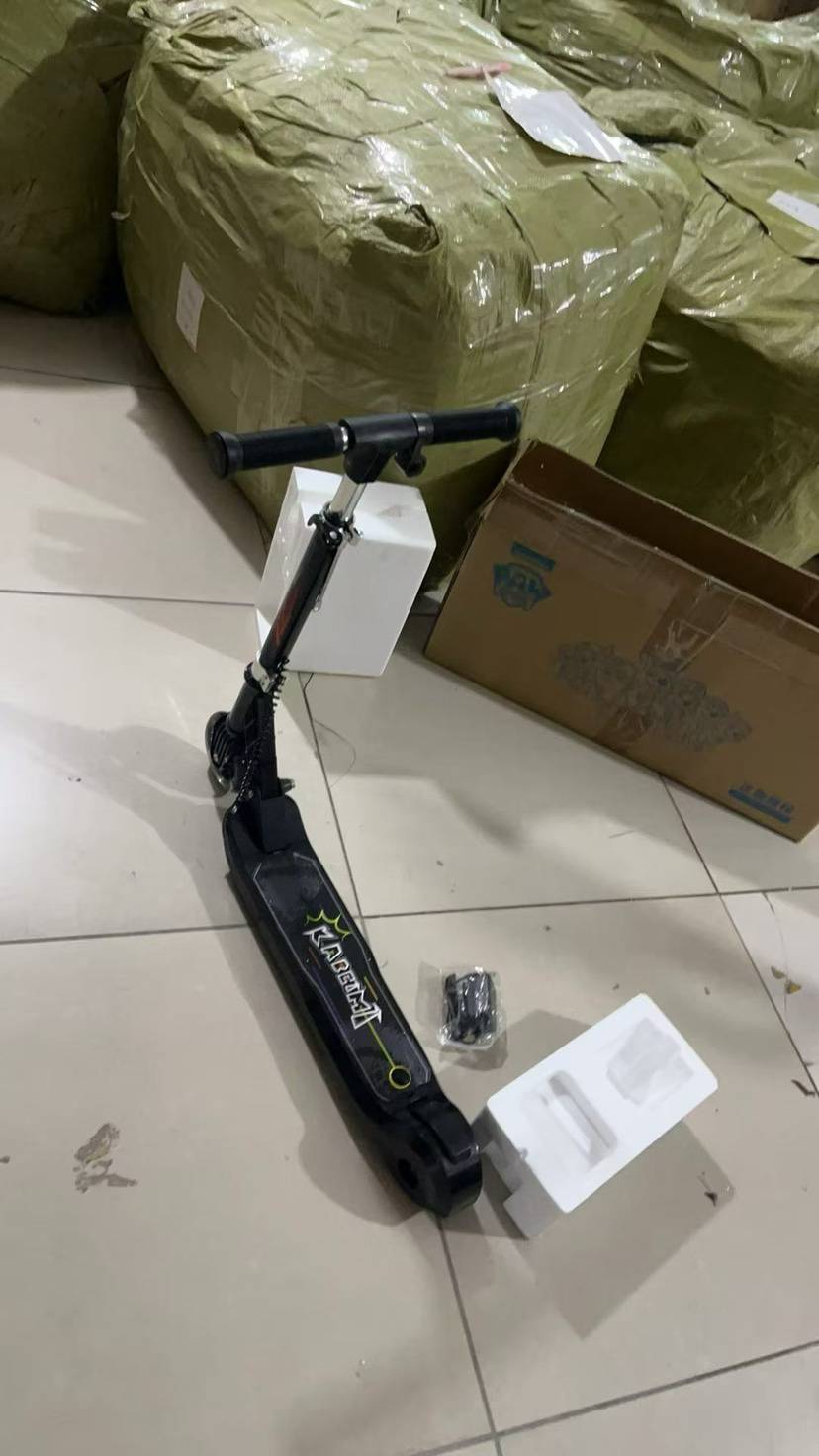 品牌电动滑板车，数量500台