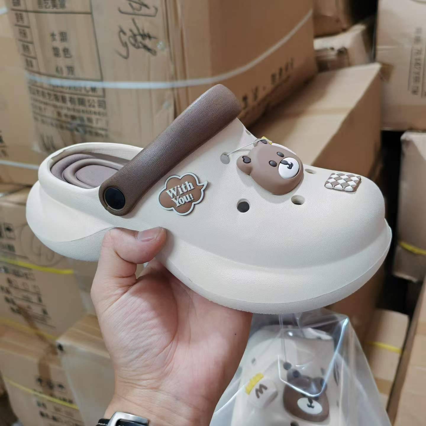 d洞洞鞋拖鞋，便宜清，一等品，3000多双