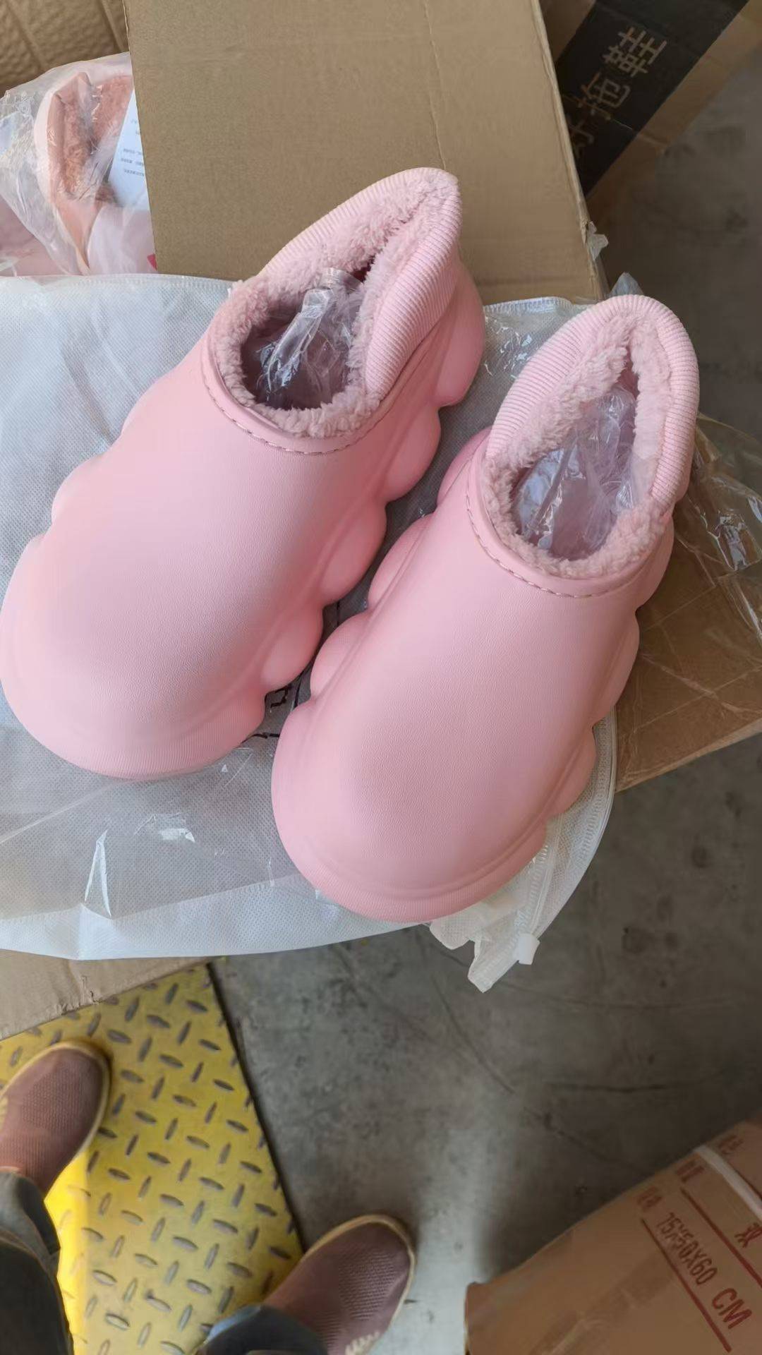 棉拖鞋