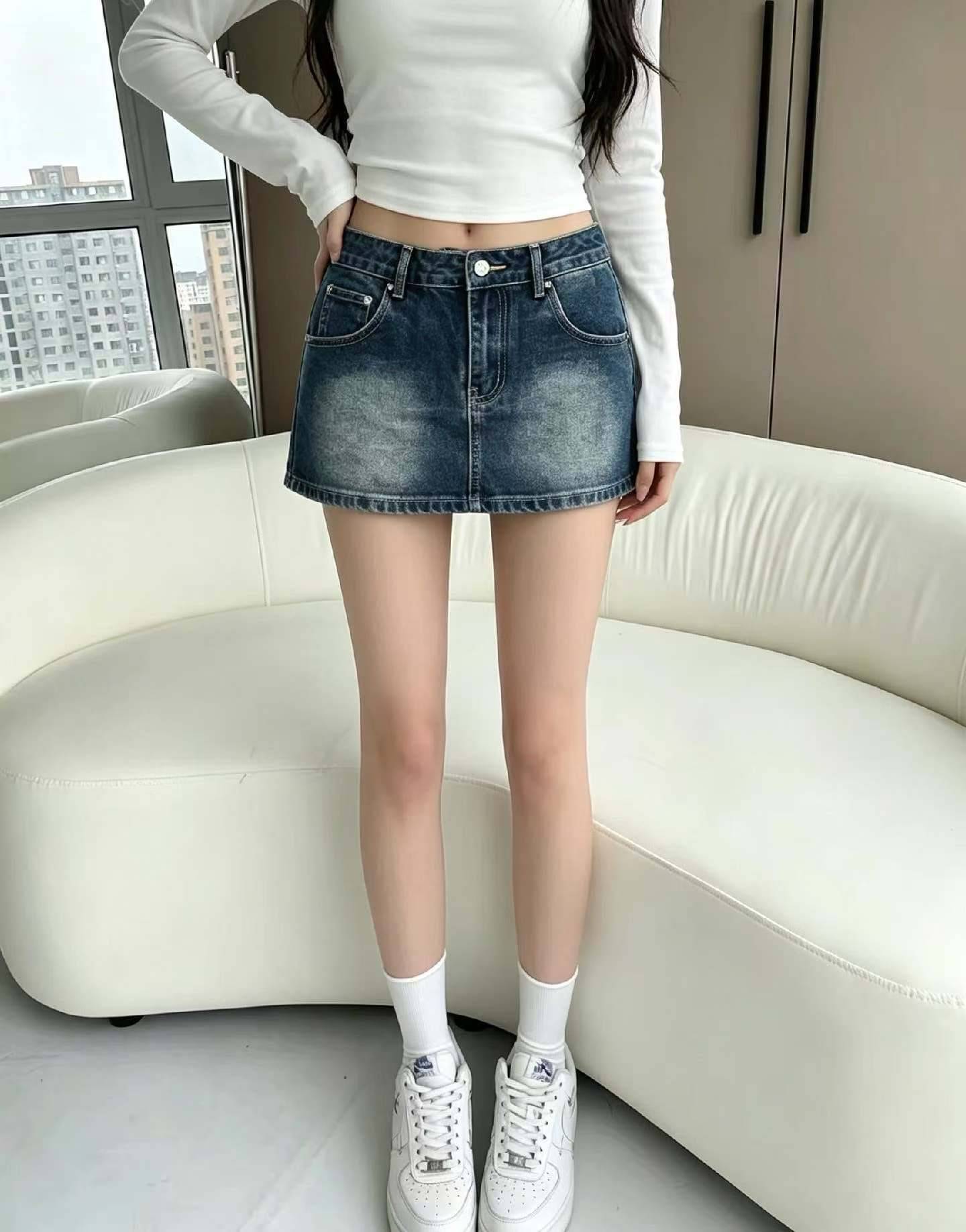 夏季新款品牌原单复古洗水棉辣妹牛仔短裙，独立包装，码数s--