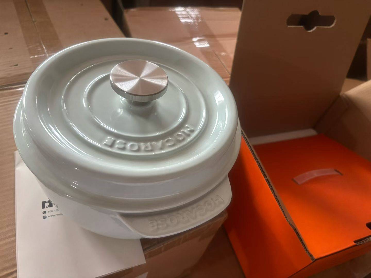 十几万个精品陶瓷，碗，碟子，盘子，陶瓷锅，小料碗，感兴趣私聊