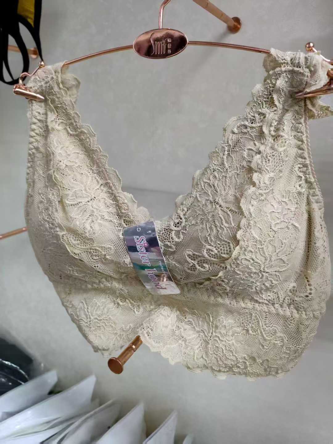 蕾丝美背文胸500件左右，独家货源，高品质欧美蕾丝文胸500