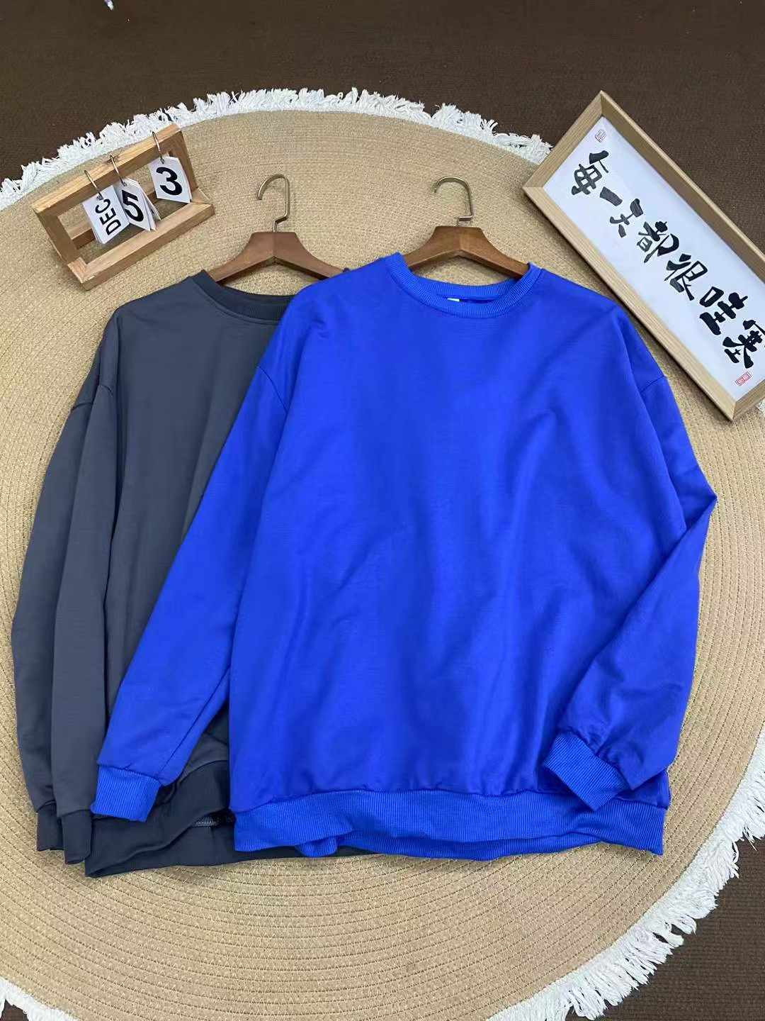 🎁卫衣119件，清货清货💰5.9，，纯色宽松休闲百搭卫衣