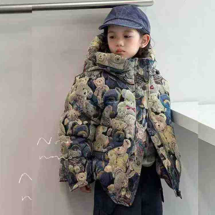 童装羽绒服2500件，​独立包装有吊牌，码数100到140整