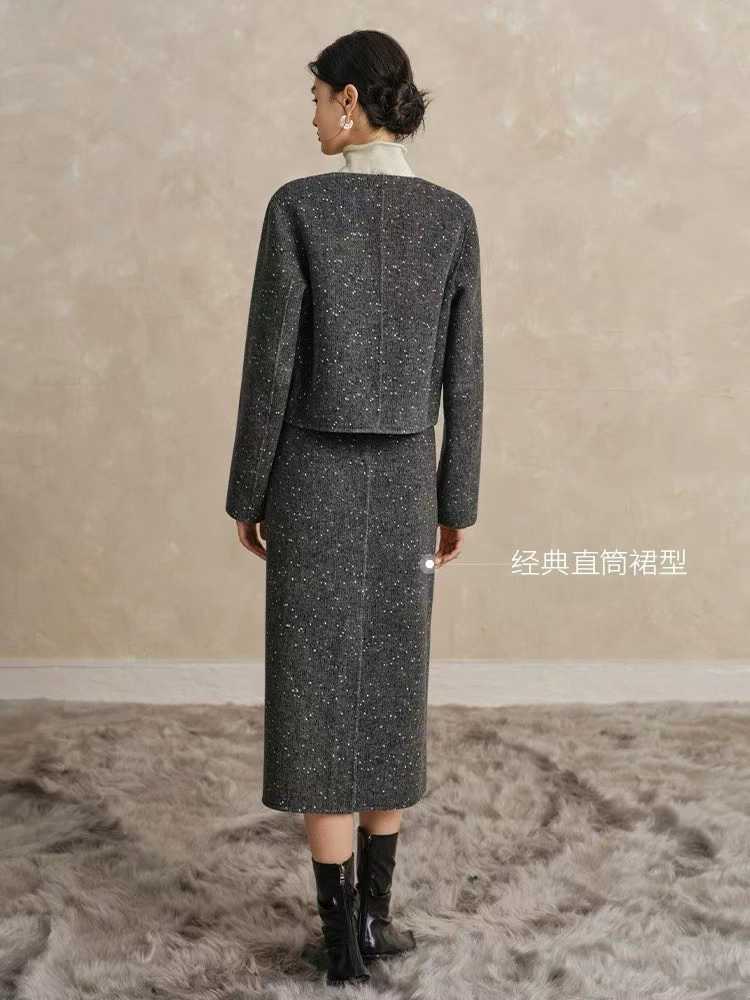 几百套羊毛套装