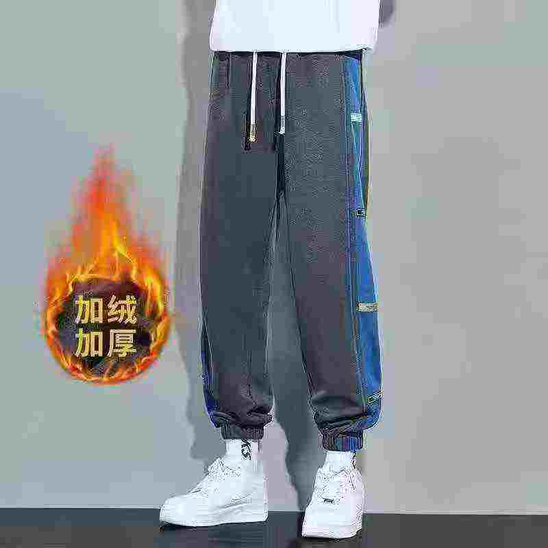加绒卫裤，m码到5xl码，白色微染，黑色灰色70件没问题，2