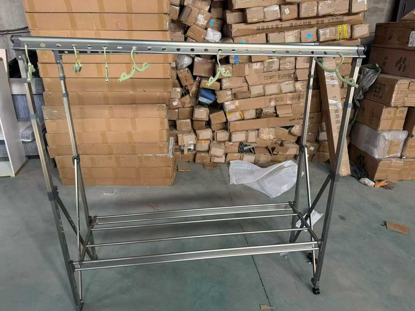 全铝晾衣架，600个，价格高，做品质货的联系