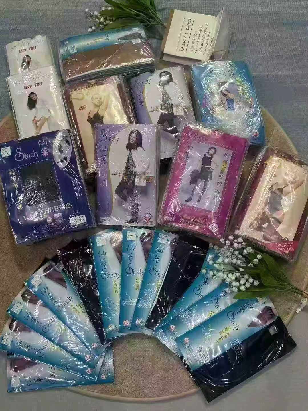 🐏春夏季丝袜35000双左右，具体以点数为准，高筒长筒袜｜