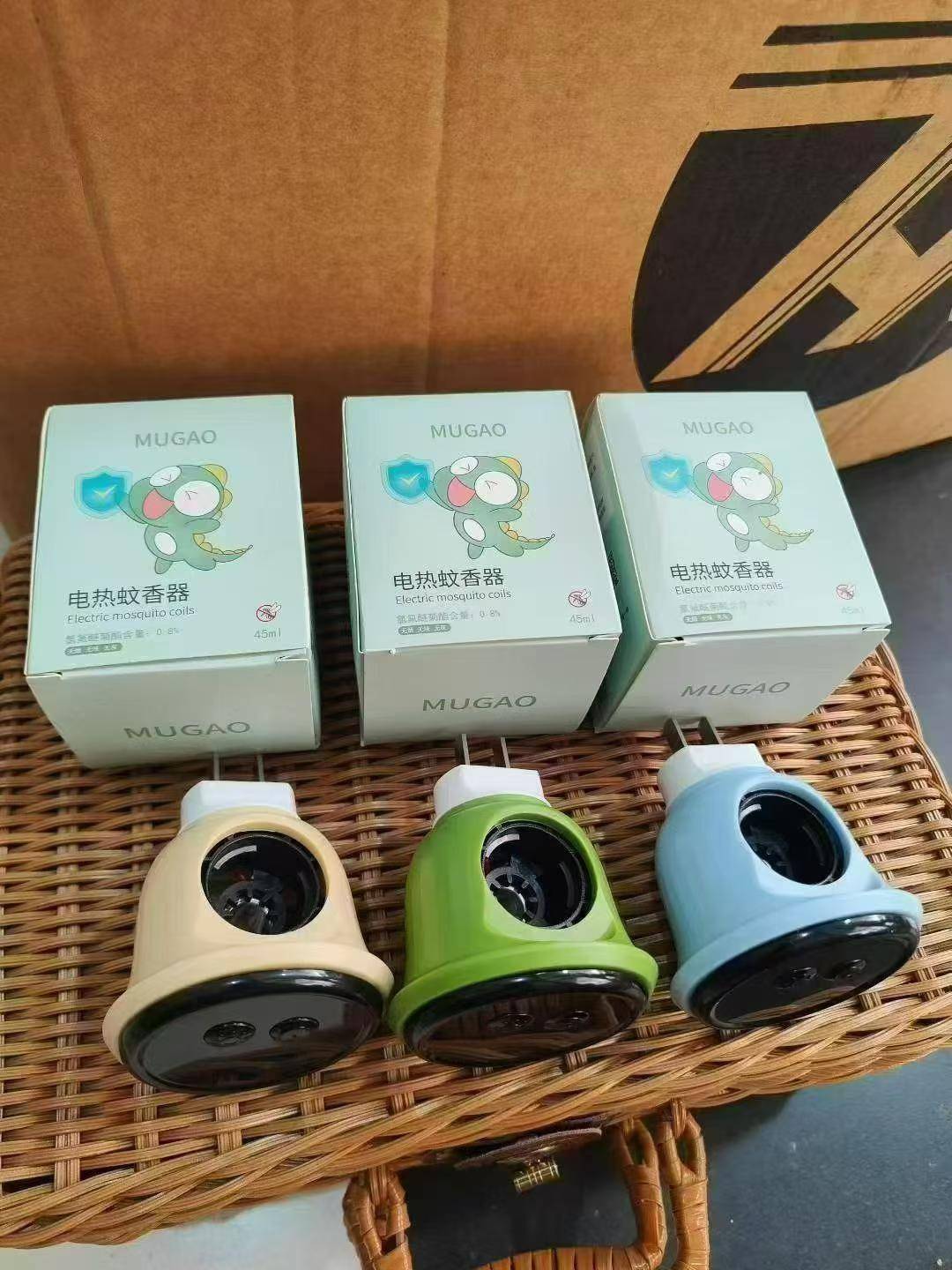 电蚊香头20000多个，全部彩盒包装，​品质很好，要的请联系
