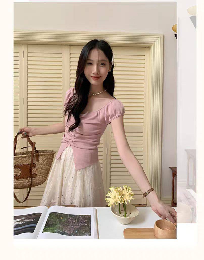 夏季新款韩版设计感甜美v领无袖抽褶小衫温柔通勤百搭上衣，40