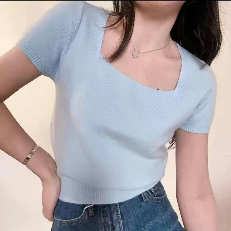 方领纯欲风针织衫短袖夏季薄款女2025新款设计感小众修身正肩