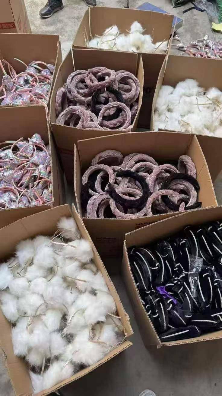 10万个杂款发箍，发箍质量不错，毛毛钱处理！