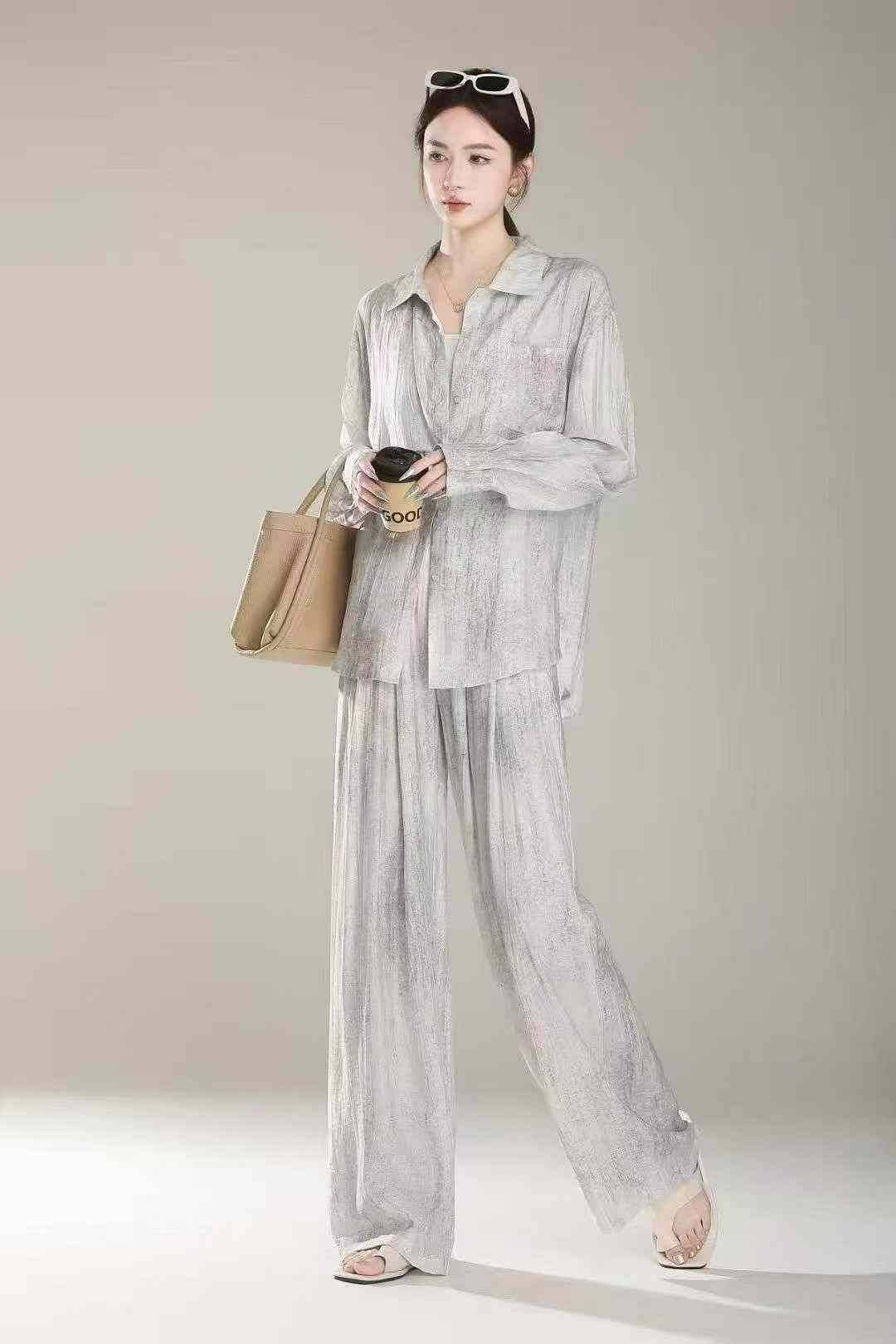 700套左右，质量非常好，需要的老板联系三个颜色。