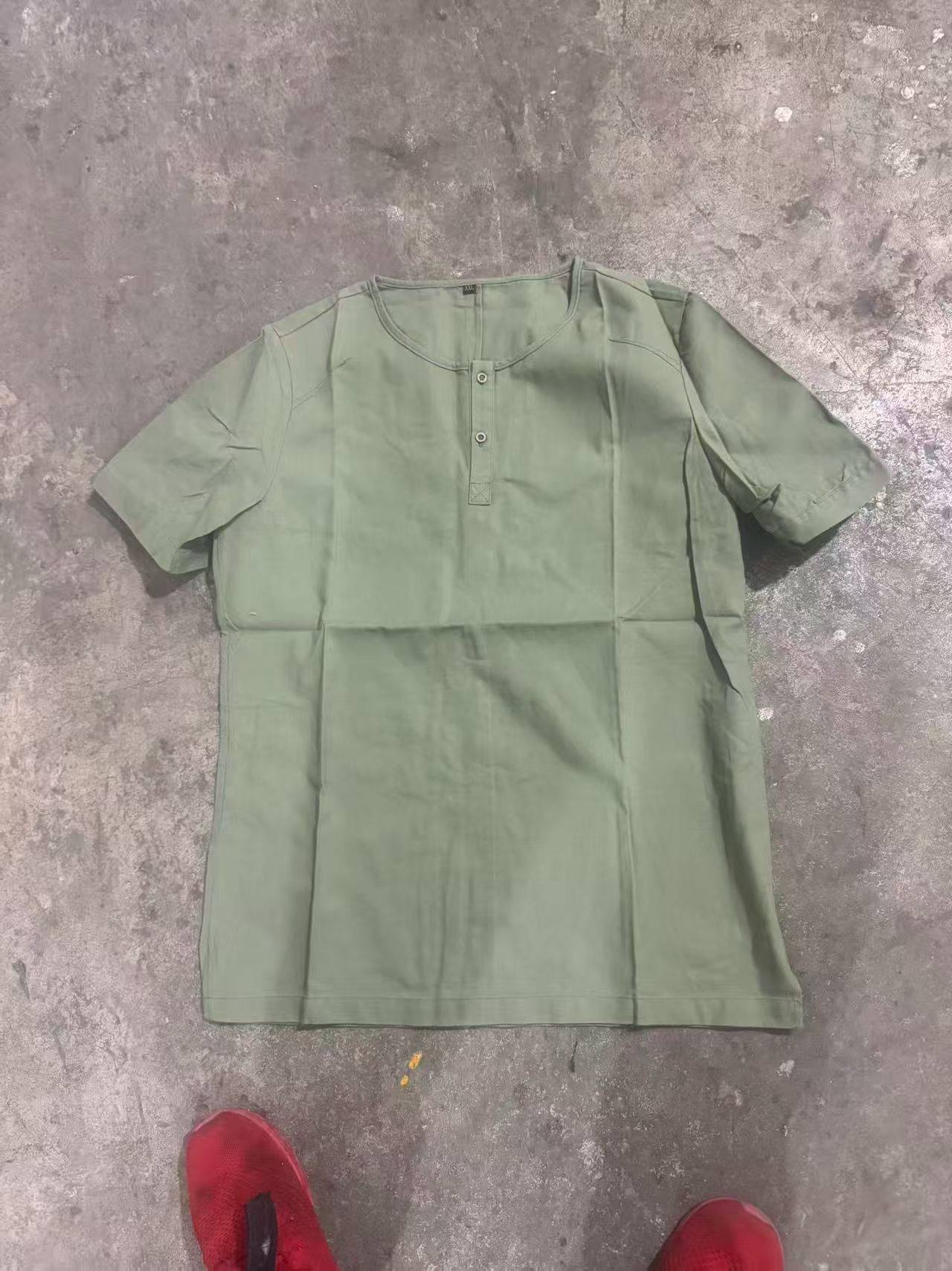 亚麻短袖，2000多件，需要的来聊