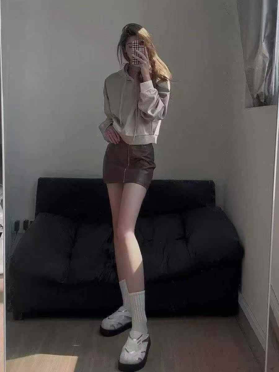 b0502168-8，外贸辣妹涤绒连帽卫衣，4.9清，🎃数