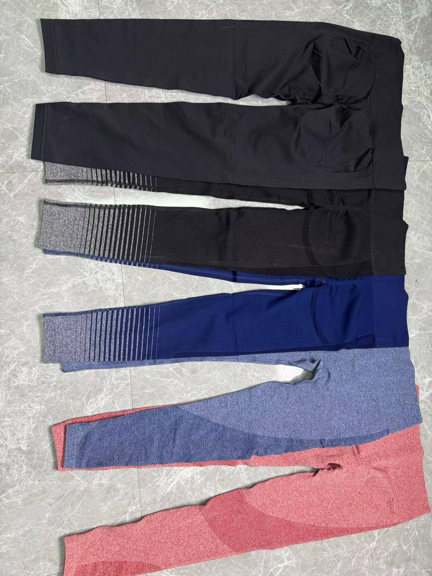 贸易，专业瑜伽服小整单瑜伽裤15000条，弹力大，做工质量非