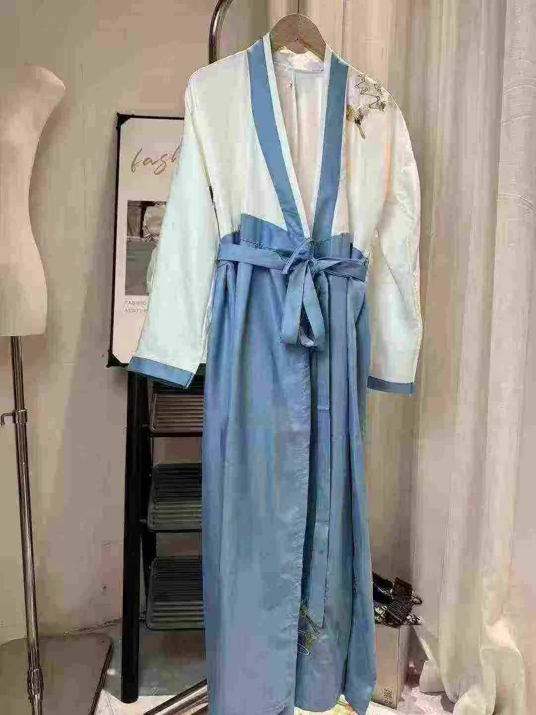 全清价8.8💰，🌽🌽2080件'国风古装汉服女童国学弟