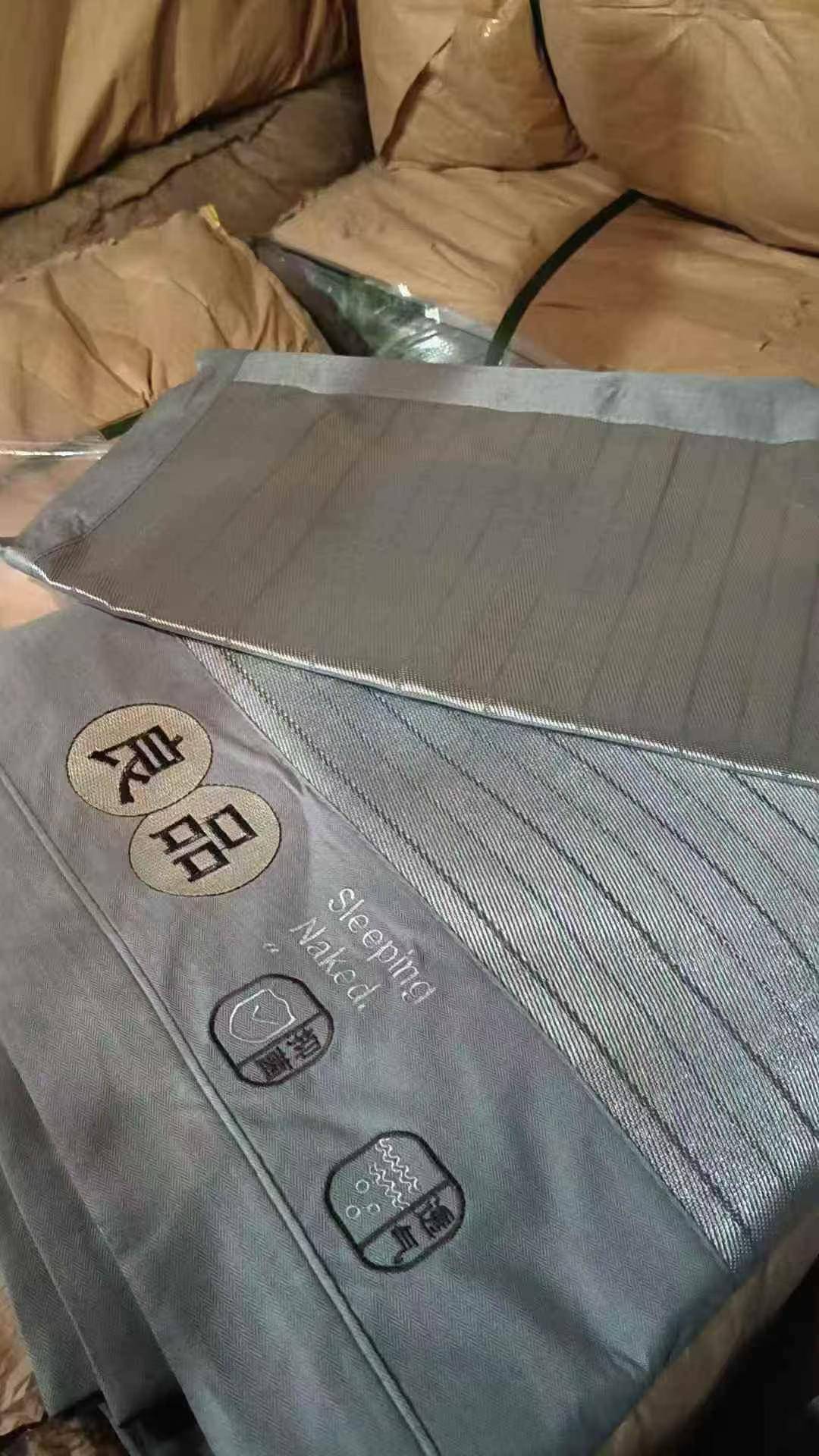0.9*2米单人凉席➕凉席枕套，几千套，十几块钱出，三明治防