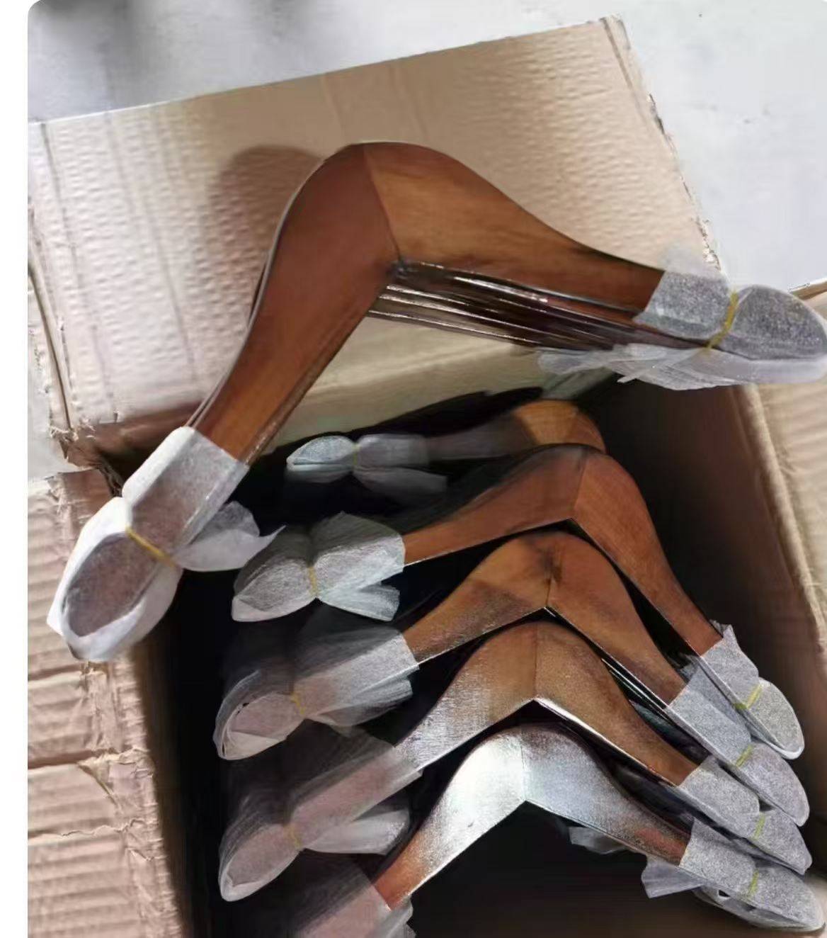 儿童衣架50000个两个款