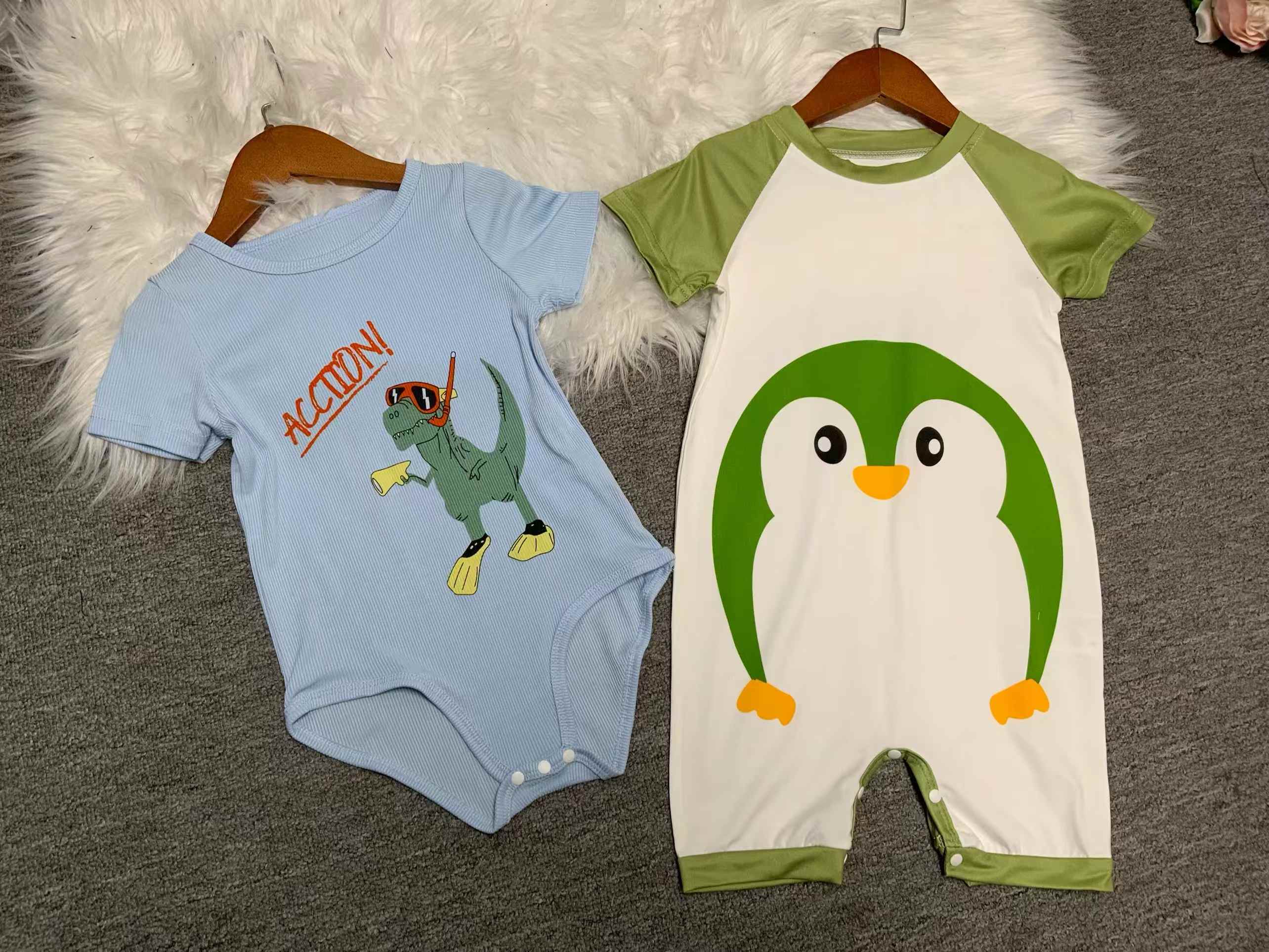 🐬🐬婴童*爬爬服1200件，图片款式，尺码0-18