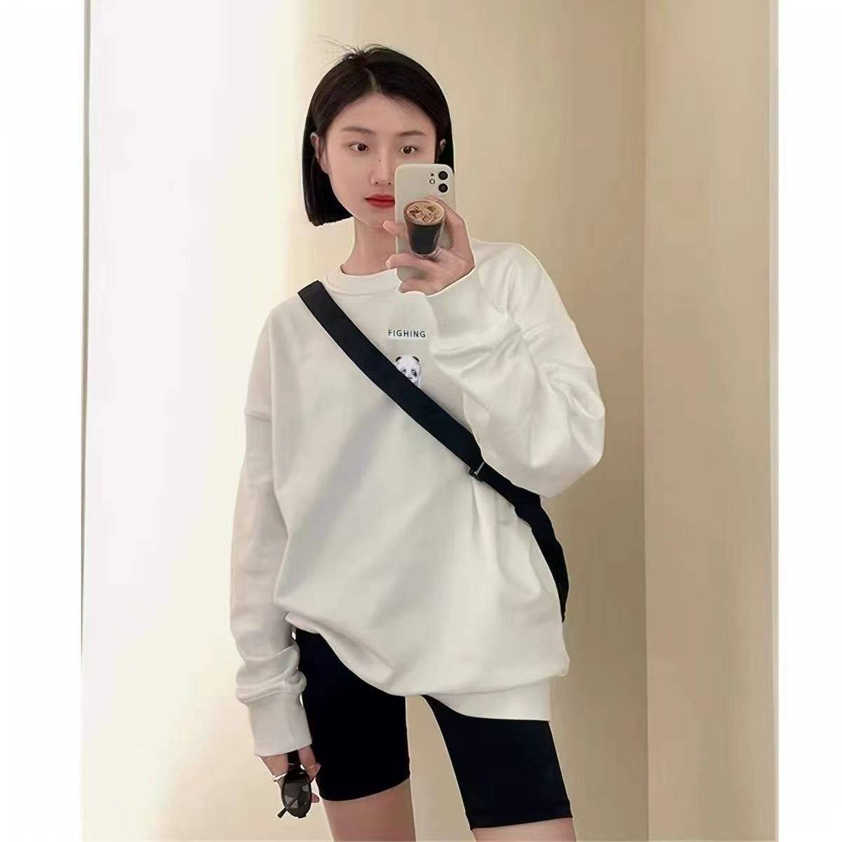 6.9清，天猫仓回收830件潮牌刺绣纯棉女士圆领卫衣，码数s
