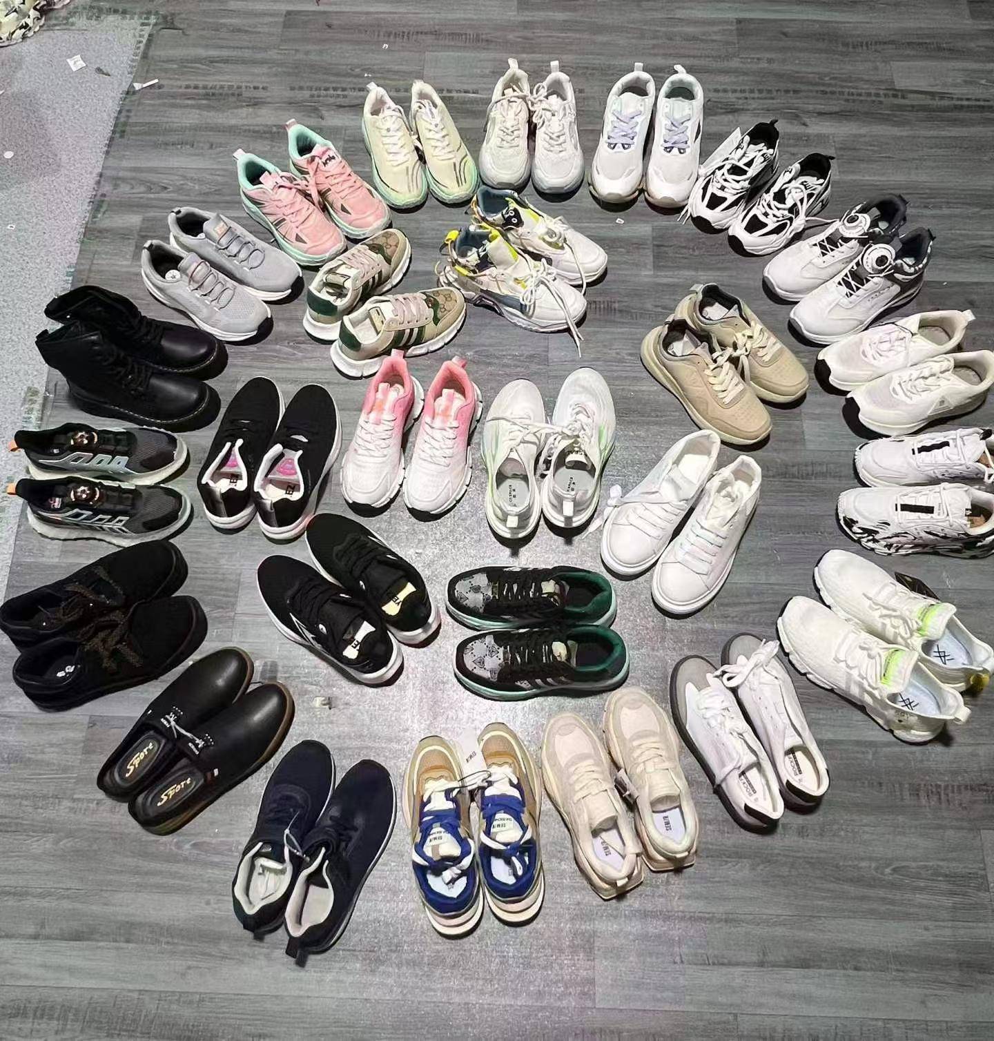 杂款跑鞋板鞋，12元，清仓处理！5000双！36-45码！无