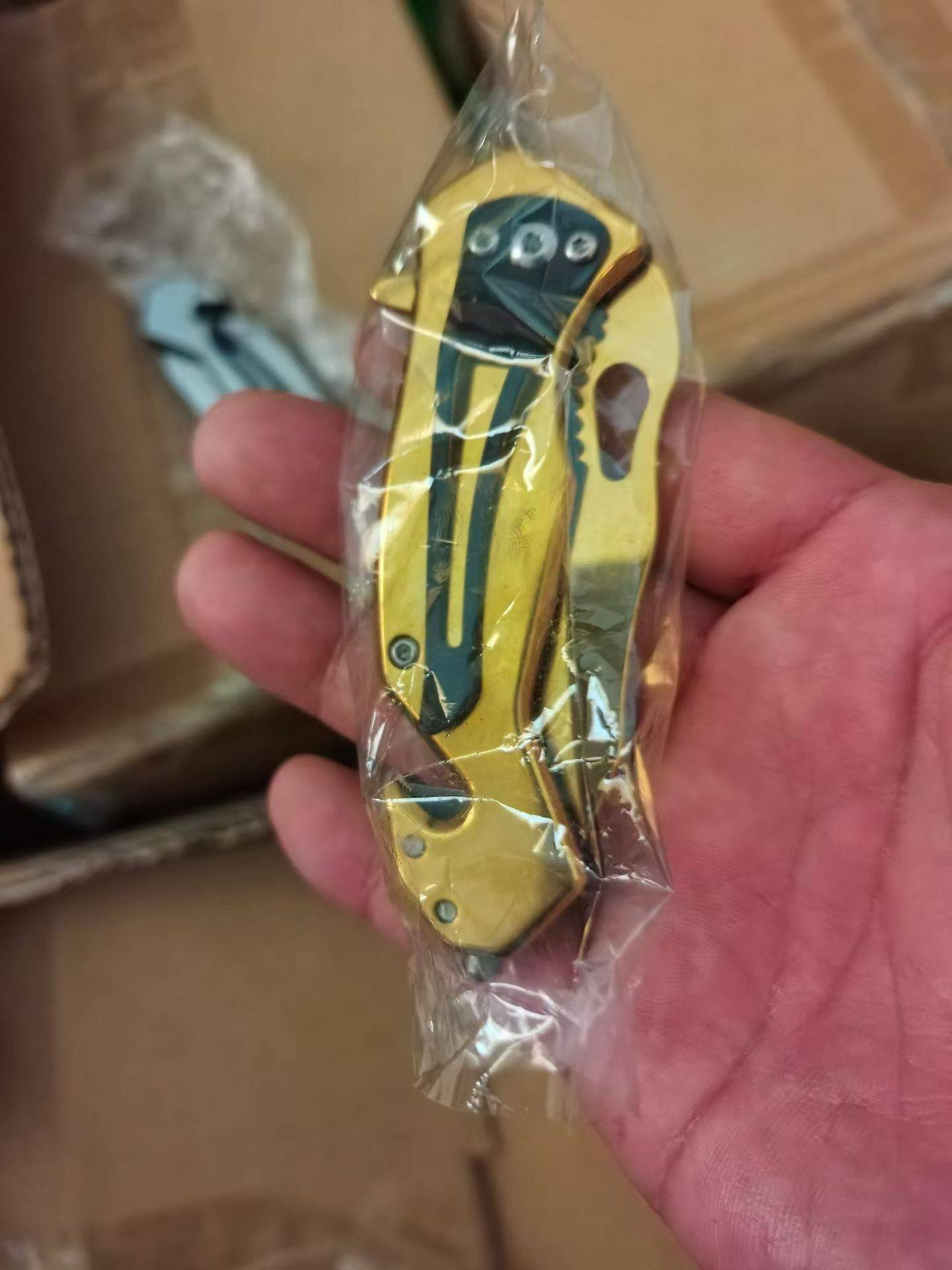 一千多把