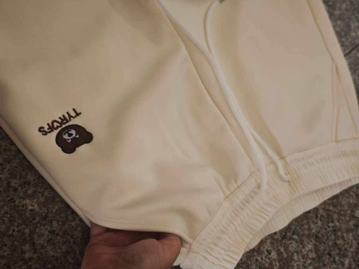 *加绒卫裤到货2000条，m--3xl，薄款的330条，质