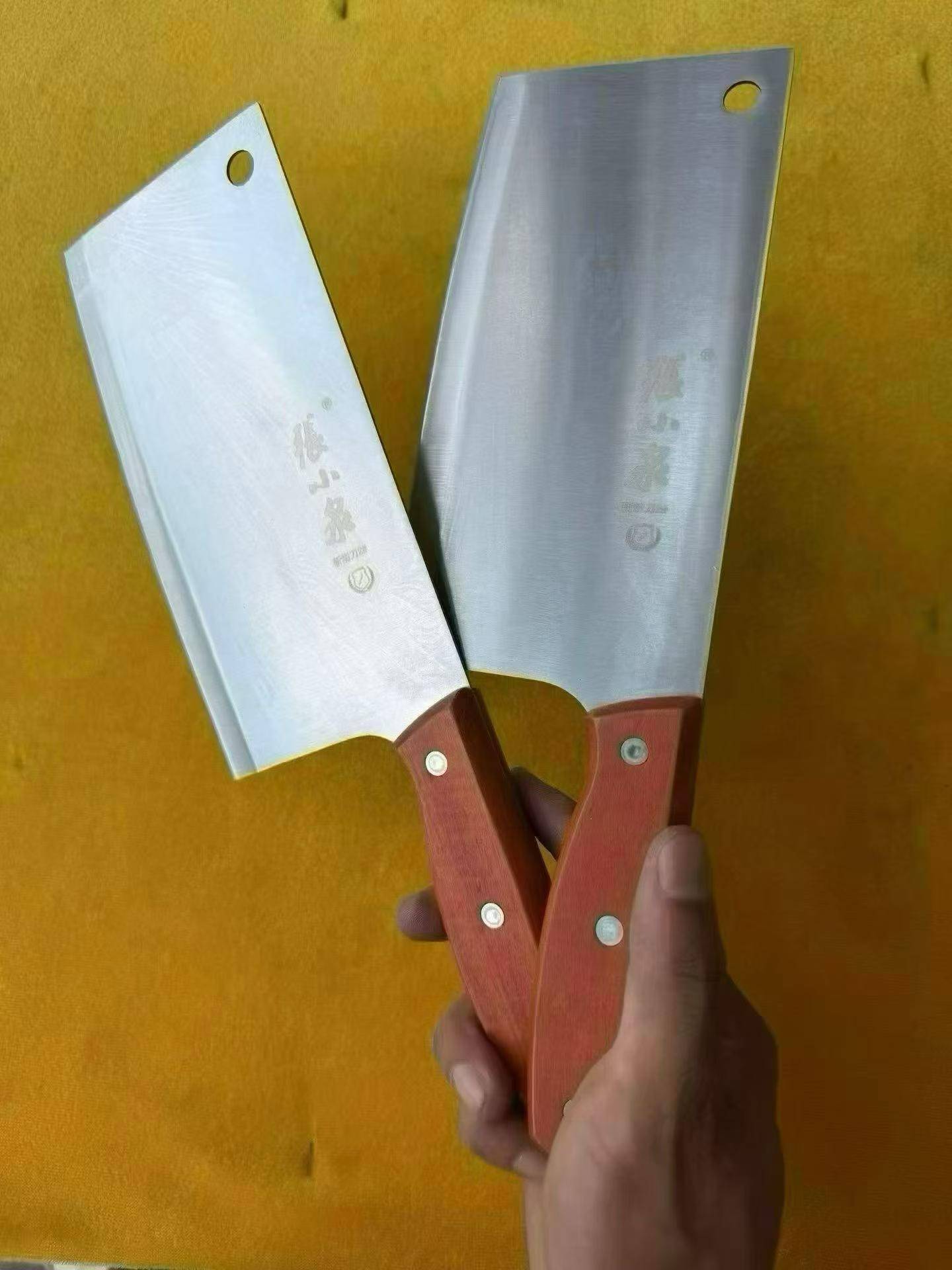品牌木柄切片刀处理几百把。一件140把，特价7💰