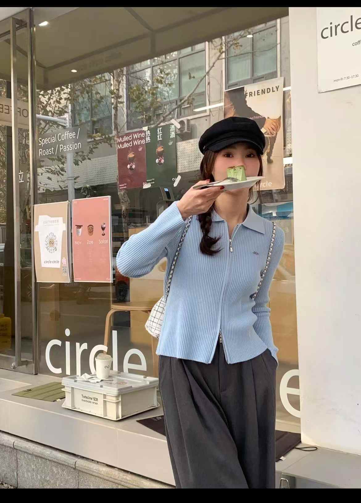 秋冬季女装坑条polo领拉链针织开衫，f码，100件左右，a
