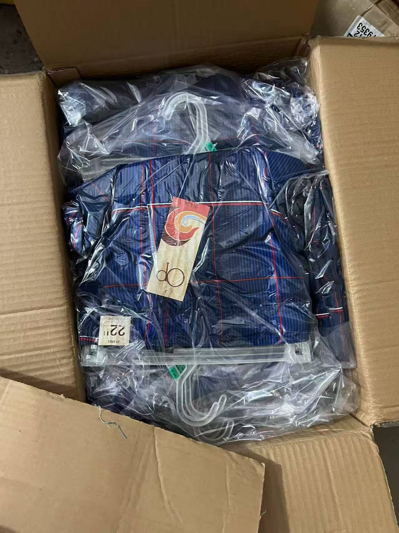 沙滩短裤整单，全部带衣架，500条，不贵