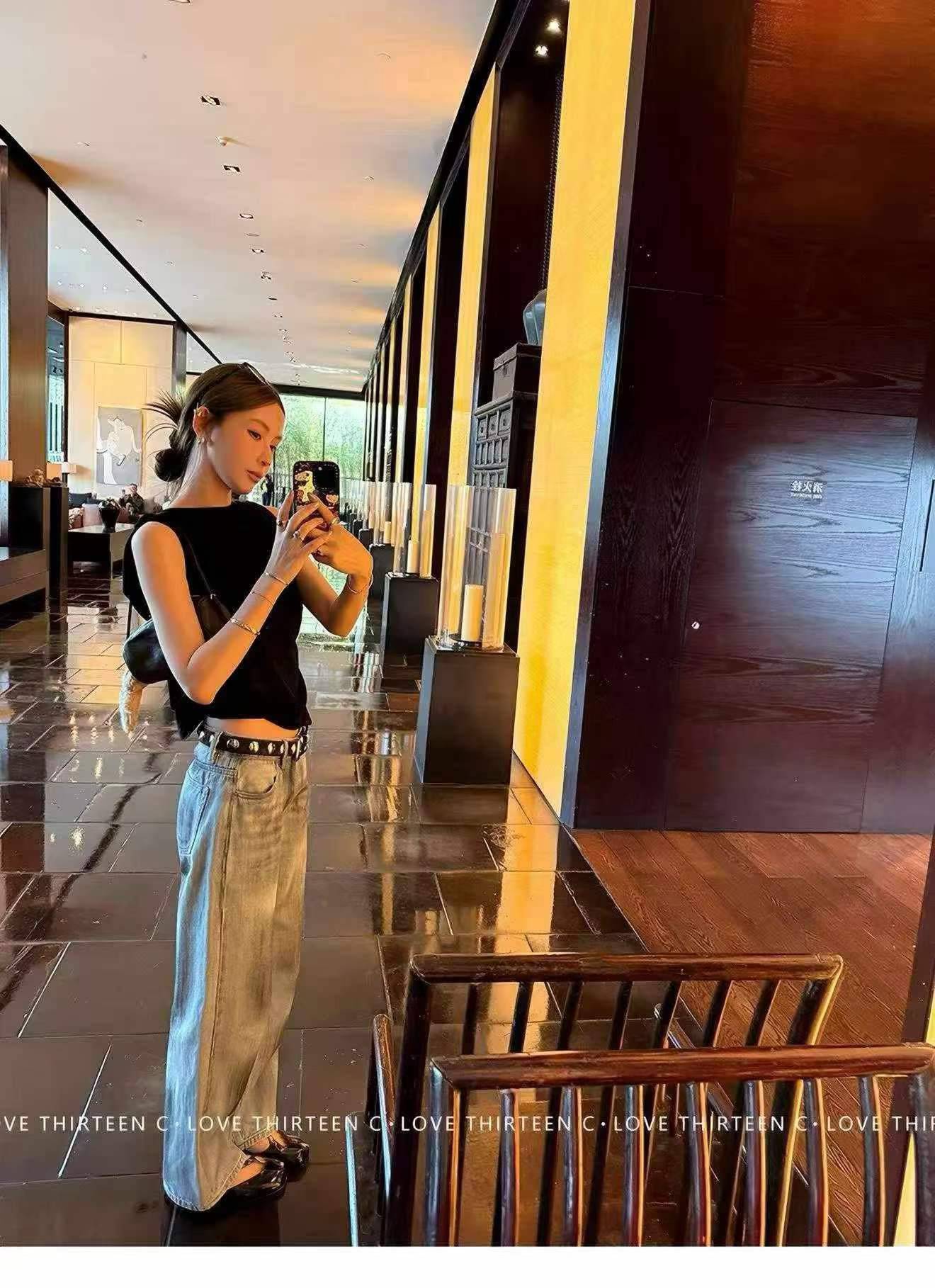 全清8.8/件，分货1
时装女款上衣3个小整款，图片色，质量