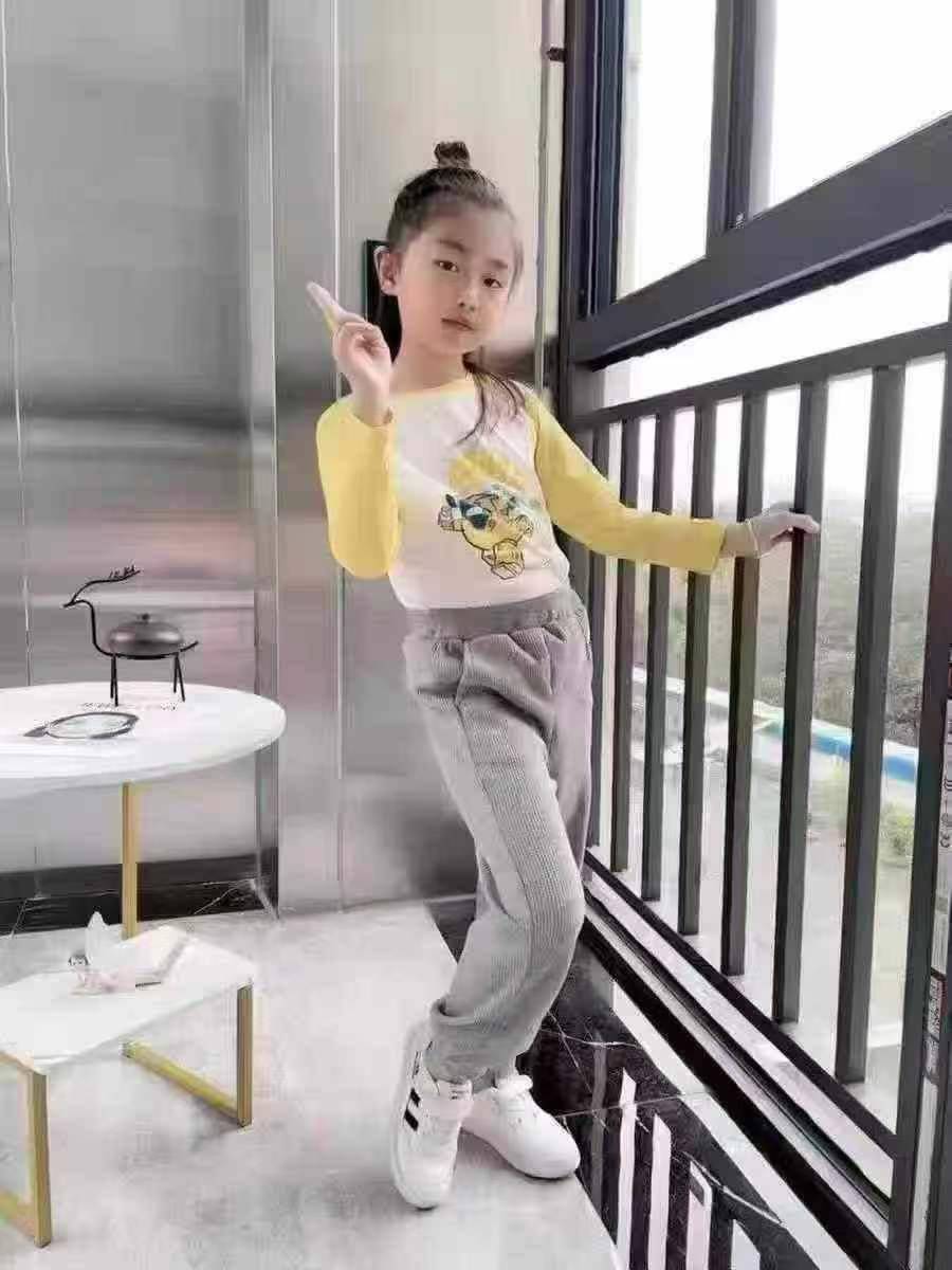全清7.8
1200件冬季品牌男女童华夫格加绒加厚长裤,内加