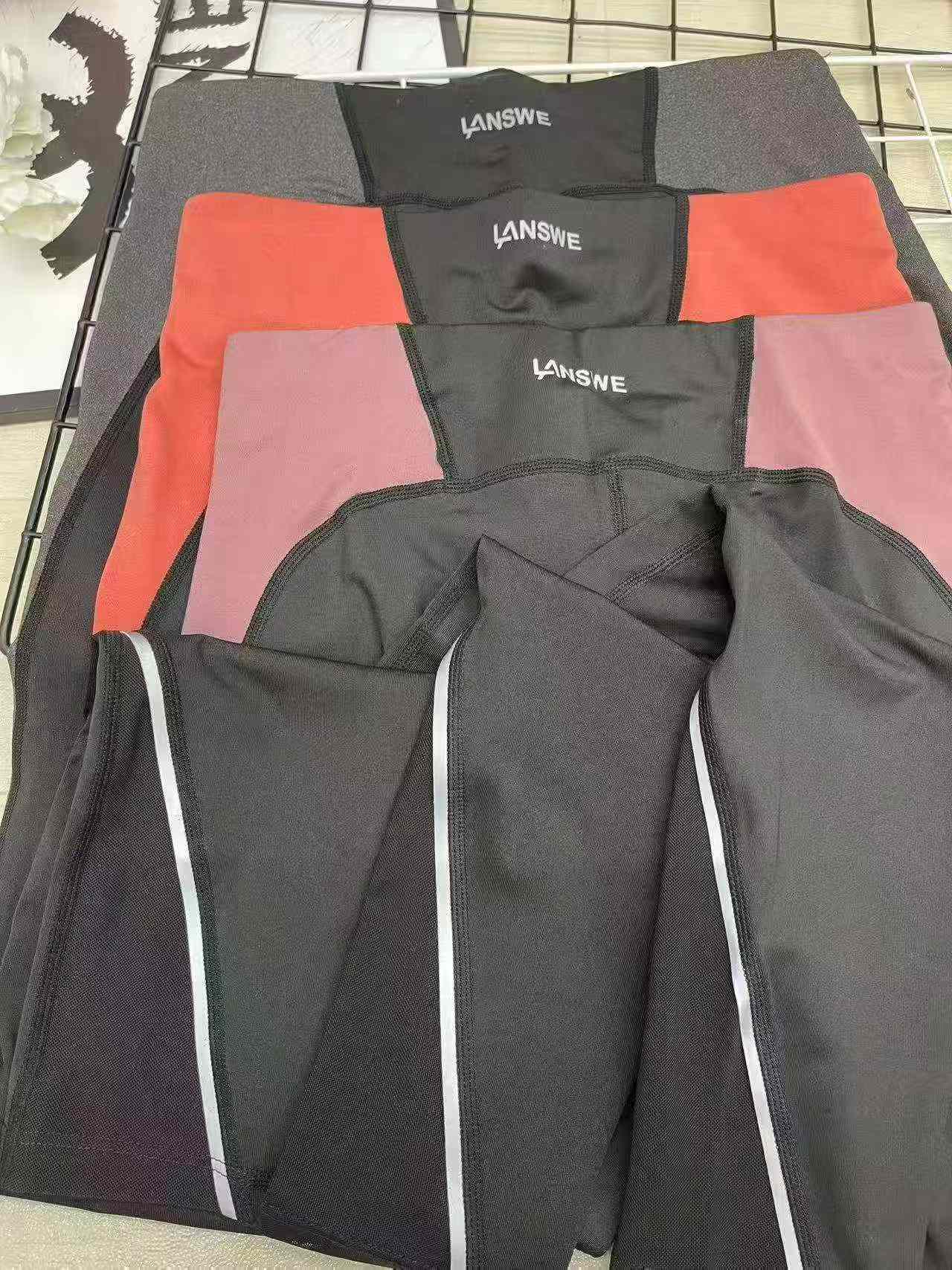 运动健身瑜伽长裤，数量：637条，码数：s-m-l-xl，有