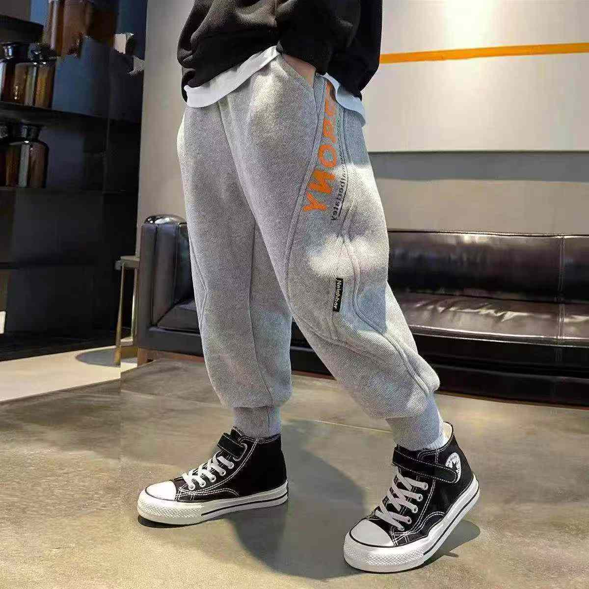 全清7.8，4800件左右中大童品牌毛圈棉质针织休闲卫裤,整