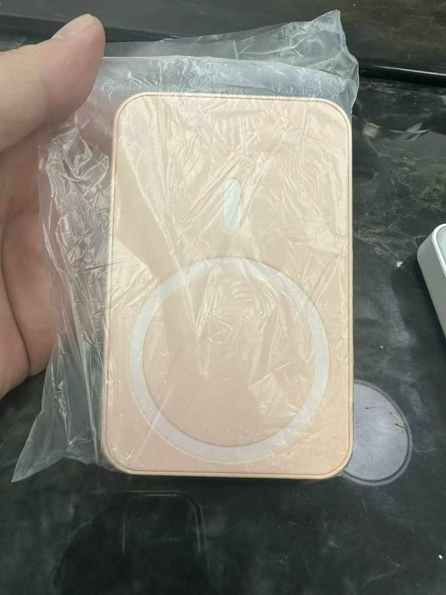 快充充电宝到货10000mah:900个，5000mah:8