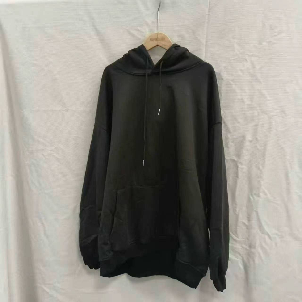 工厂新货大版型连帽光版卫衣。数量248件，码数m-5xl。五
