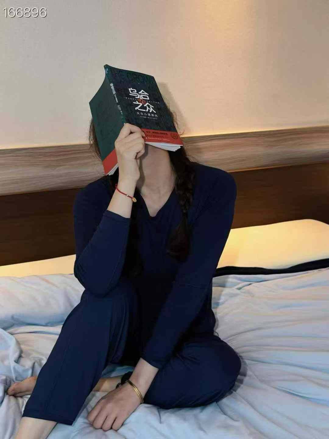 深睡蓝，三个尺码：s/m/l，参考图9⃣详细尺码表