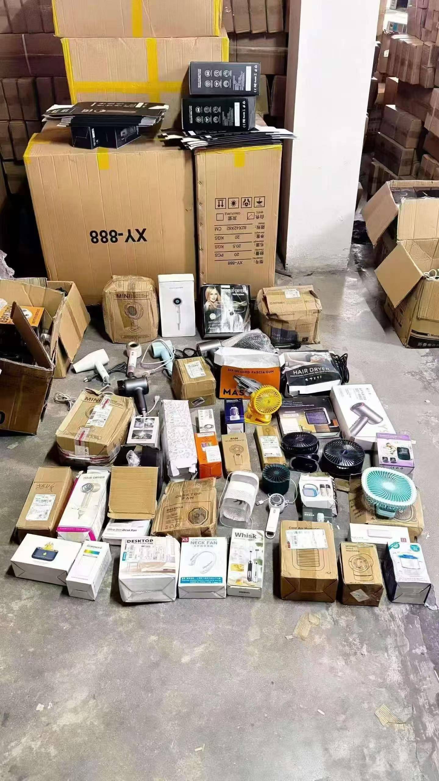 10吨小家电，便宜处理，平均毛毛钱一个