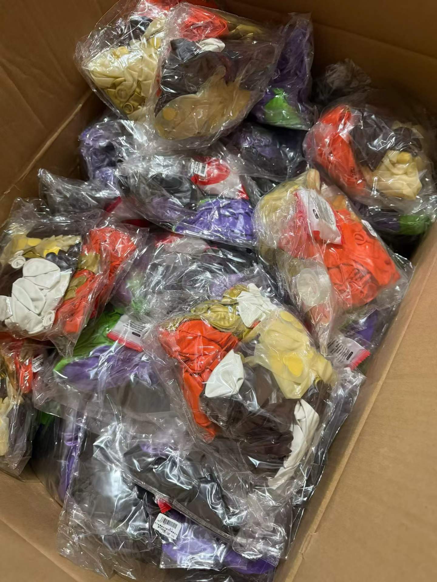 气球2吨
几千块钱一吨