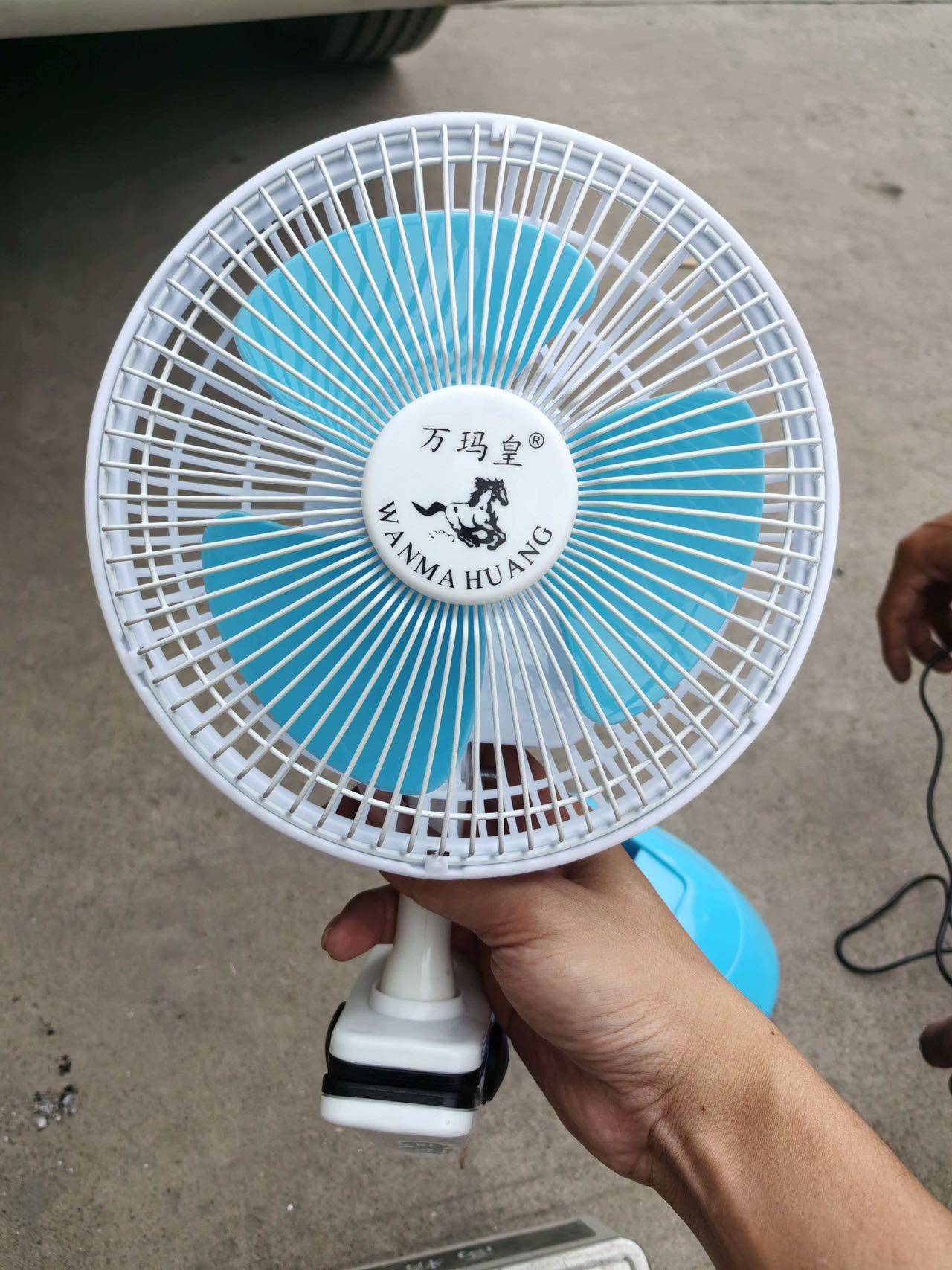 台夹两用风扇床头小型摇头桌面家用宿舍电扇风力床上电风扇台扇静